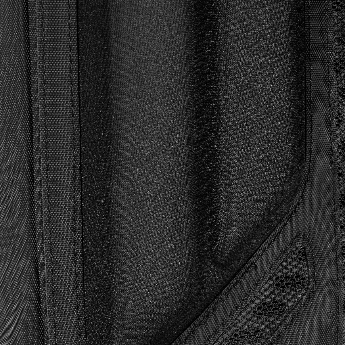paragon-hydration-pack-g1 Paragon_Black_Texture.png